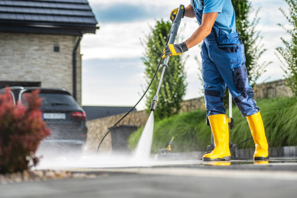 Best Commercial Building Pressure Washing  in Chauvin, LA